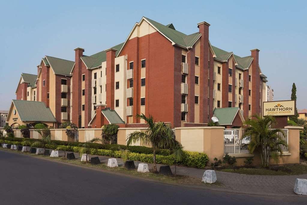 Hawthorn Suites By Wyndham Abuja Buitenkant foto