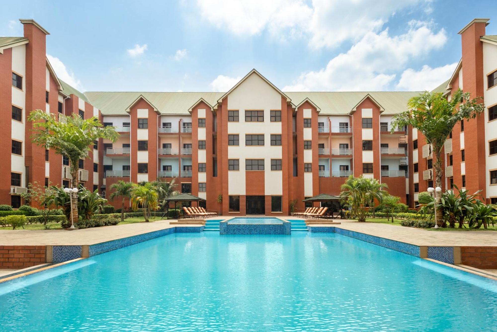 Hawthorn Suites By Wyndham Abuja Buitenkant foto