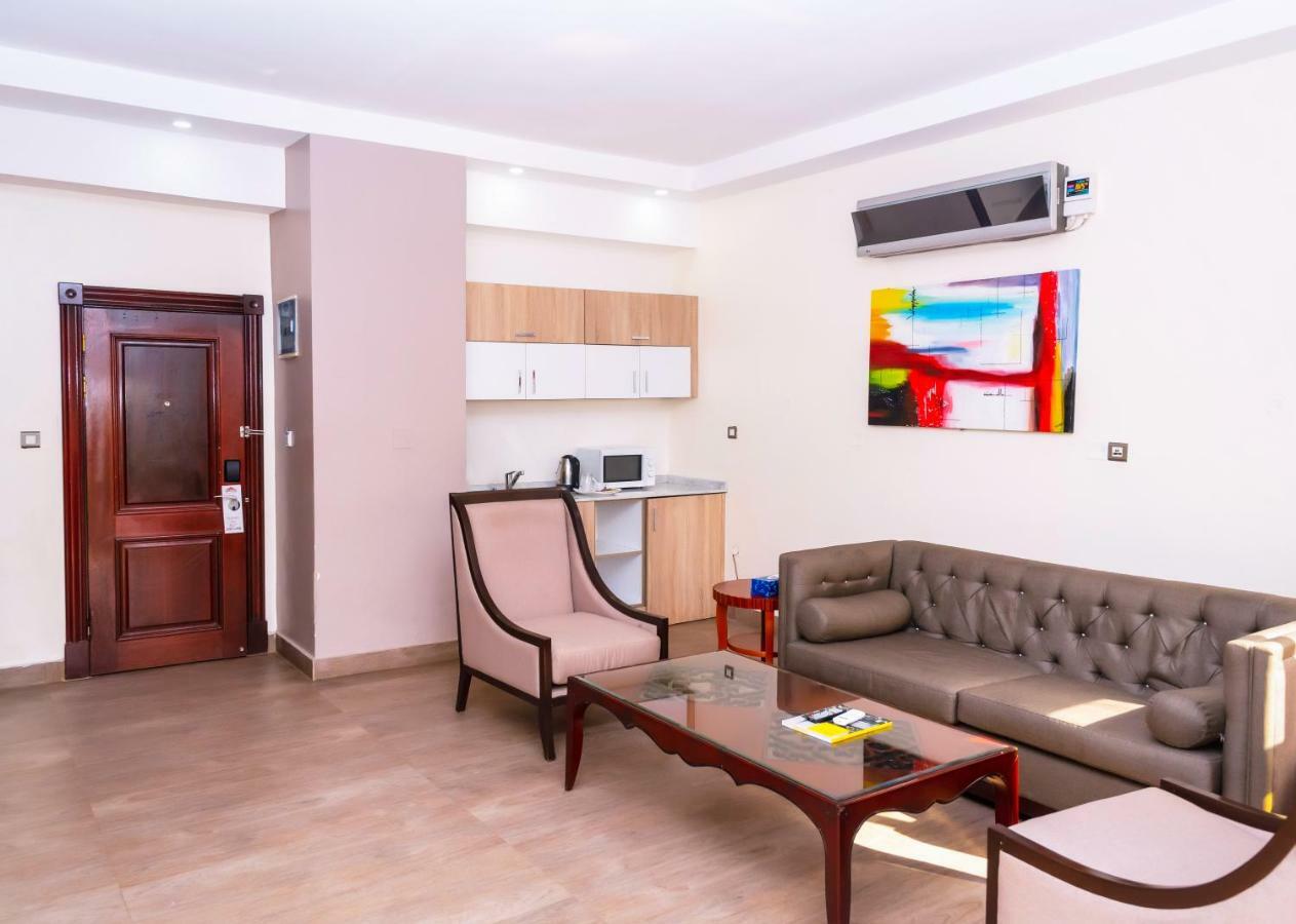 Hawthorn Suites By Wyndham Abuja Buitenkant foto